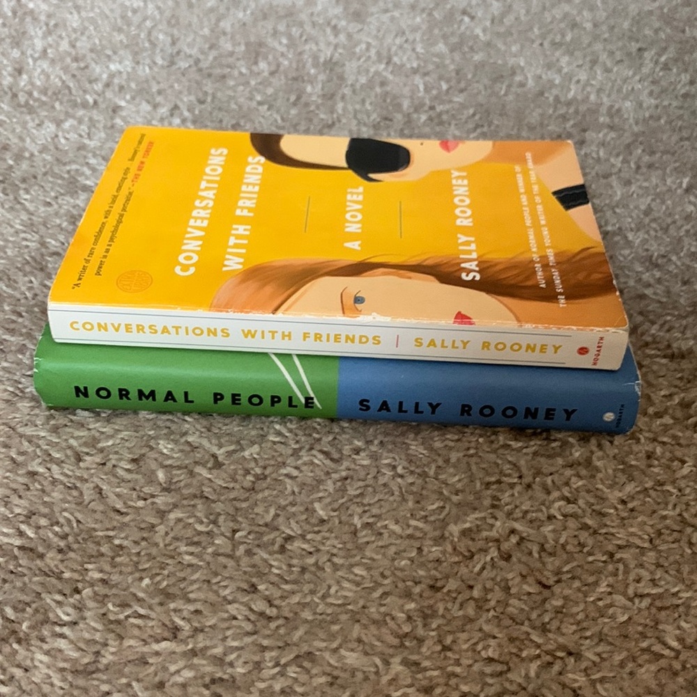 Sally Rooney Bundle: Normal People and Conversations with Friends.